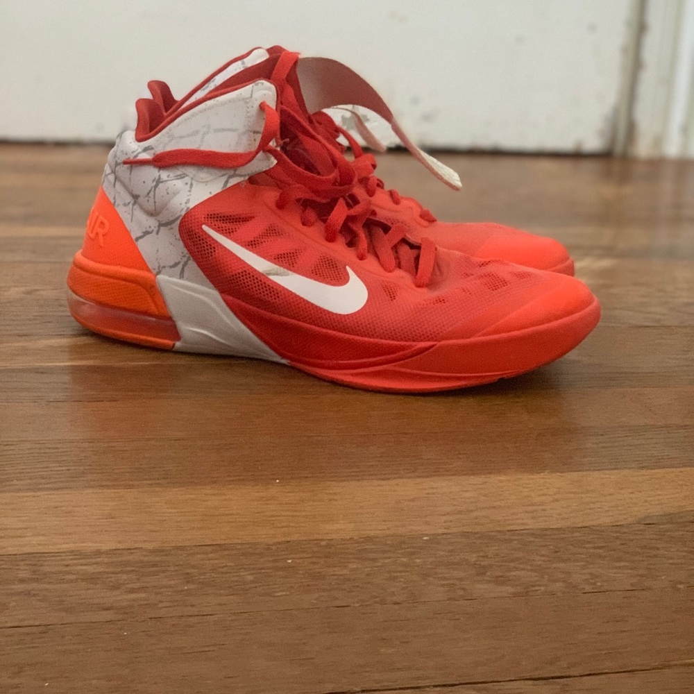 Men’s Nike basketball shoes
